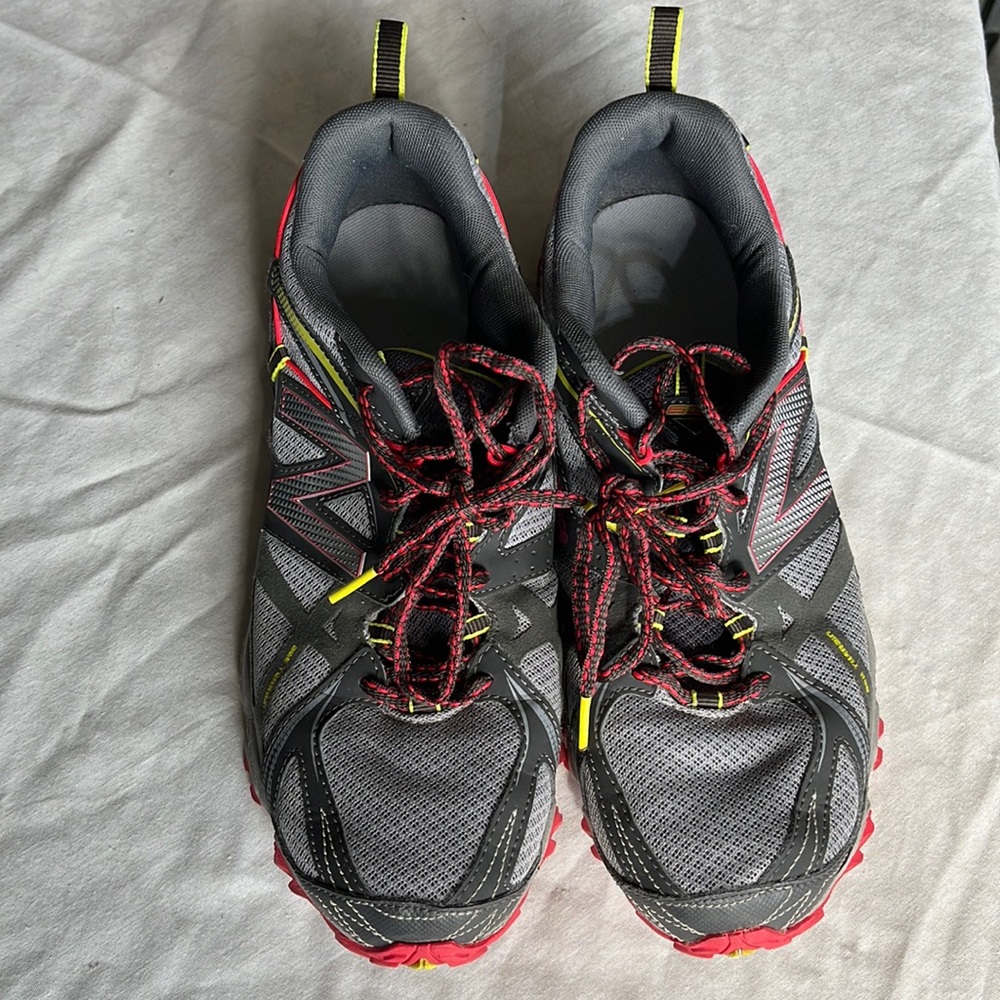 New Balance All Terrain men’s size 11